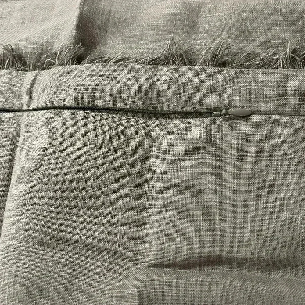 Restoration Hardware LINEN FRAYED EDGE Sham NWT -King & Queen Size- Dark Gray